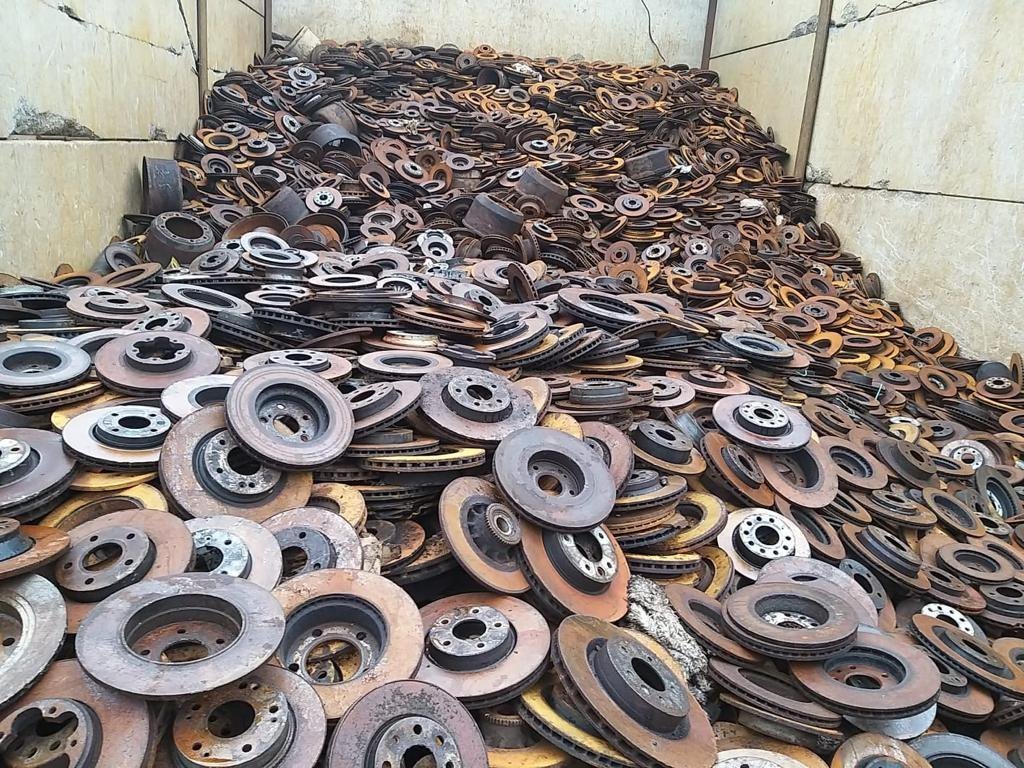 Premium Brake Drum Scraps | High-Grade Cast Iron for Industrial Smelting