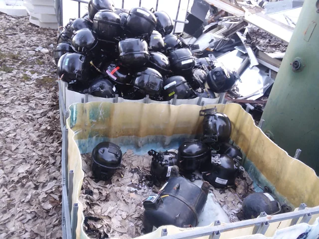Premium Fridge / AC Compressor Scraps | High-Yield Copper & Steel Recovery